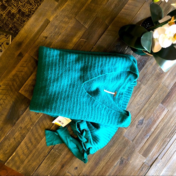 3/$30 NWT Free people heart it laces sky sweater extra long chunky knit sweater - Picture 5 of 8